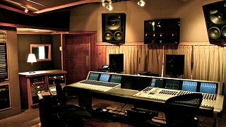 Studio (1)