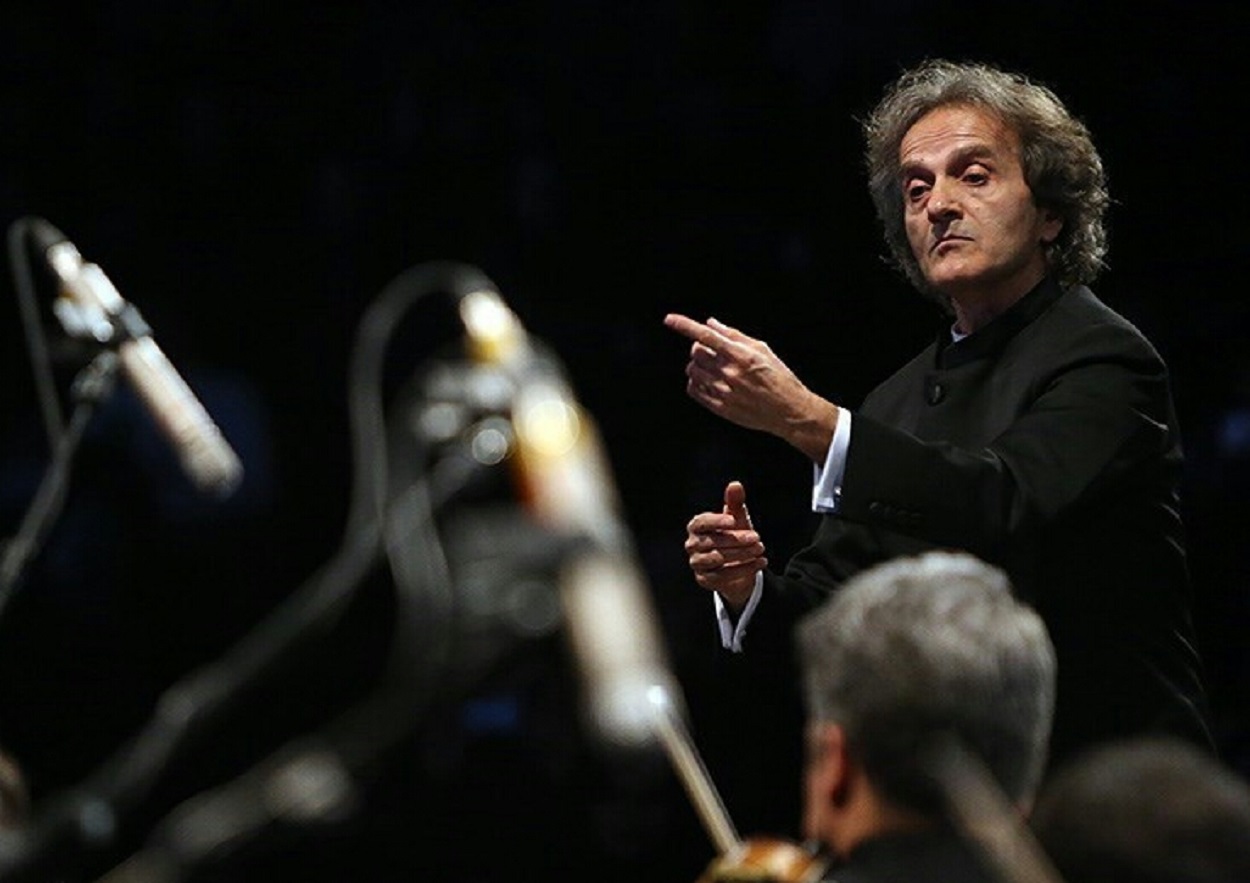 Впервые в Россию приехал Тегеранский симфонический оркестр