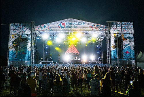 Первый фестиваль «Тарханкут. Крымская волна» посетили более 10 000 человек