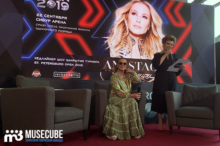 Anastacia провела пресс-конференцию на St. Petersburg Open